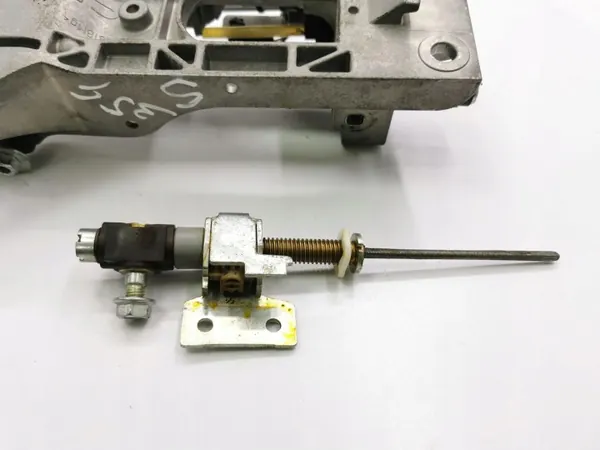 Moteur de réglage direction BMW OEM P1018760100 image 8