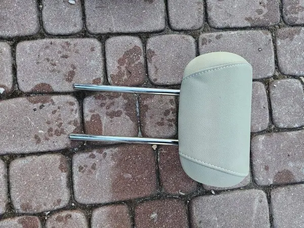 Reposacabezas trasero OEM OPELCZESCI.com-G71 Piel crema image 2