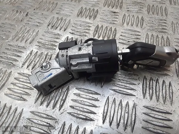 Sytytyskytkin Citroen DS3 2011 N0503451 image 3