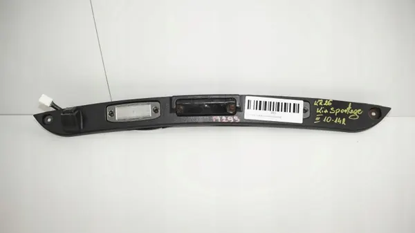 OEM 360187952 Garniture Hayon Kia Sportage 2010-2014 image 3