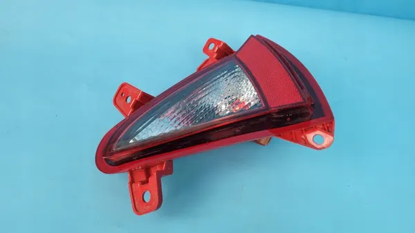 KIA OEM 92406-R2000 Taka Oikea Sumuvalo - Käytetty image 5