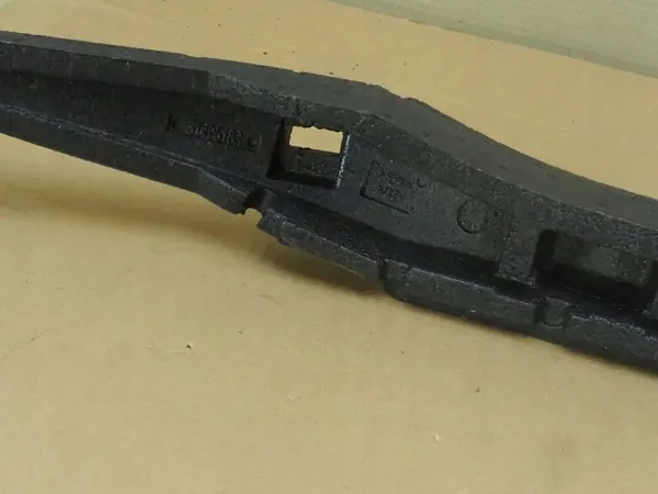 Etupuskuri Vaahdonvaimennin Volvo XC60 II 31425183 image 9