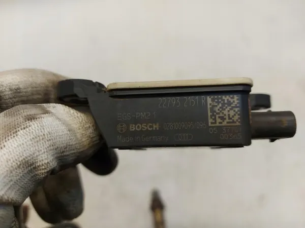 Sonde lambda NOx échappement OEM 227932151r 2.3 dCi image 4