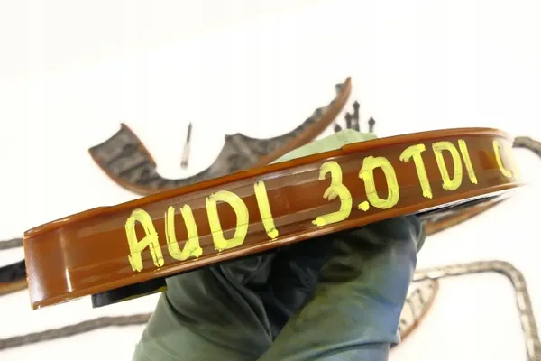 Audi OE Kamkedjestyror för 3.0 TDI image 4