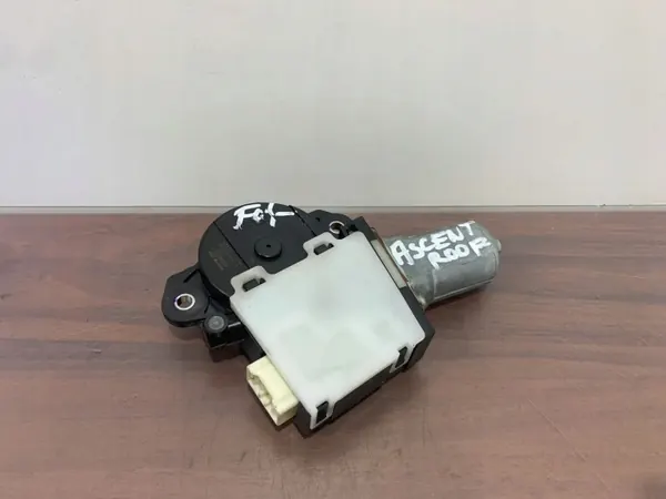 Motor de techo solar Subaru Ascent OEM 47170110290 image 2