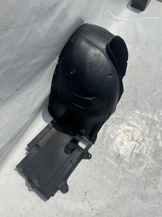 Left Front Wheel Arch BMW E46 image 2