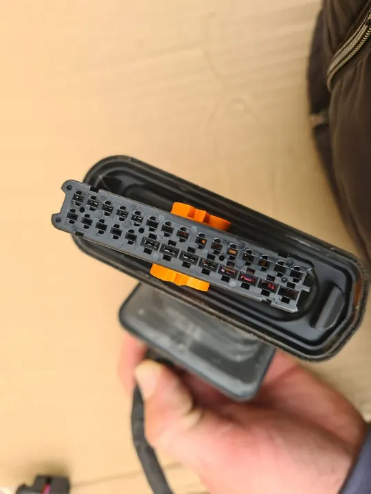 Fiação da porta dianteira esquerda VW Passat B6 image 2