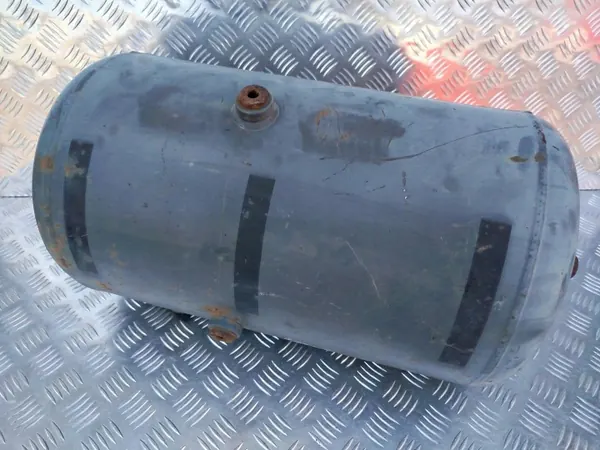 Luftbehälter OEM 1733544 für DAF XF 105 - Gebraucht image 4