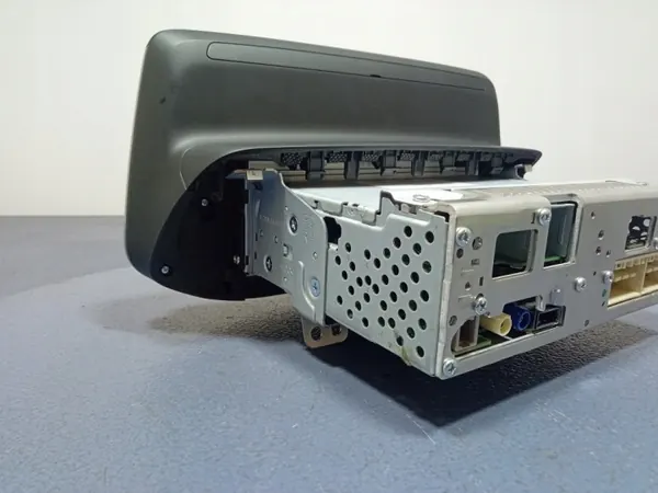 Hyundai I30 III Lift radio-display OEM 96160G4310 image 6