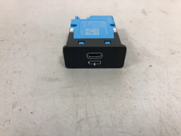 USB-aansluiting OEM 84105A84161 voor BMW i4 G26 2021- image 2