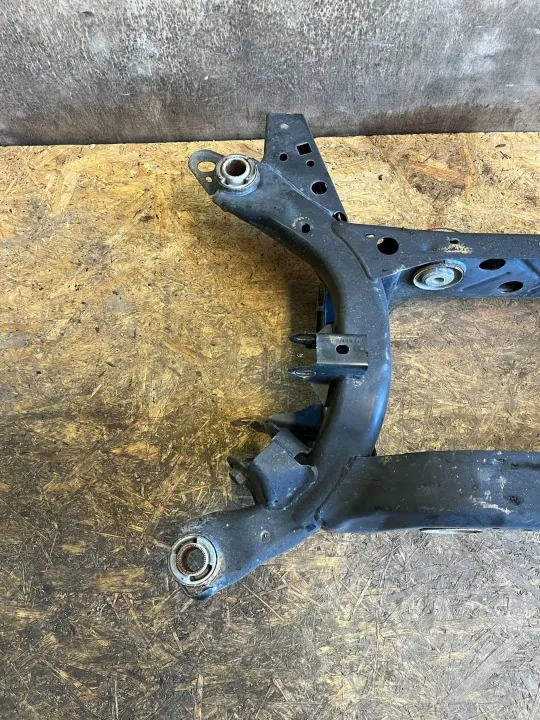 Ford Mustang VI Hinterachshilfsrahmen OEM FR3C5K067BN 2019 image 5