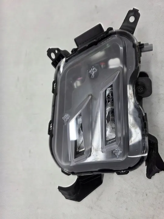 KIA SPORTAGE V 2021+ Farol de neblina LED direito 92201-R2000 image 3