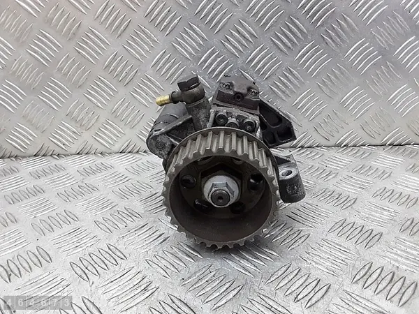 Brandstofpomp Renault Scenic 2007 1500dci OEM 8200663258 image 2