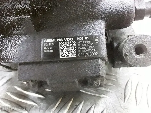 Brandstofpomp Renault Scenic 2007 1500dci OEM 8200663258 image 5
