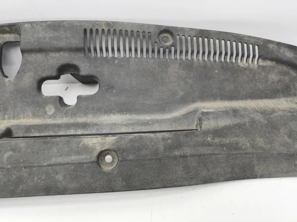 OEM 5329530090 Cubrecinturón delantero Lexus GS image 7