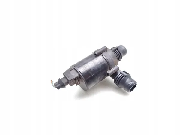 BMW E53 Vattenpump 6907811 image 5