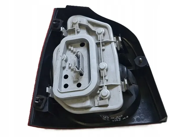 VW POLO 9N MK IV Lámpara Trasera Derecha Original 6Q6945096G image 5