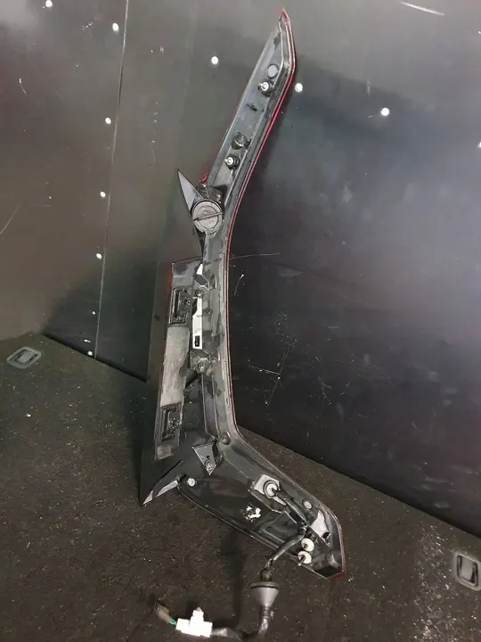 Kia Niro II Luz Trasera Izquierda 92401AT000 image 6