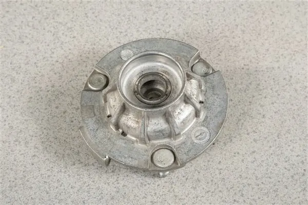 Porsche 911 997 C2 Coupé Stötdämparefäste OEM image 4