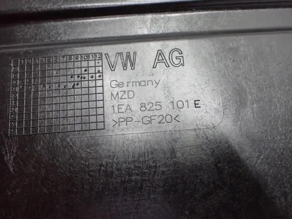OEM 1EA825101E Protetor bateria para VW ID.3 image 7