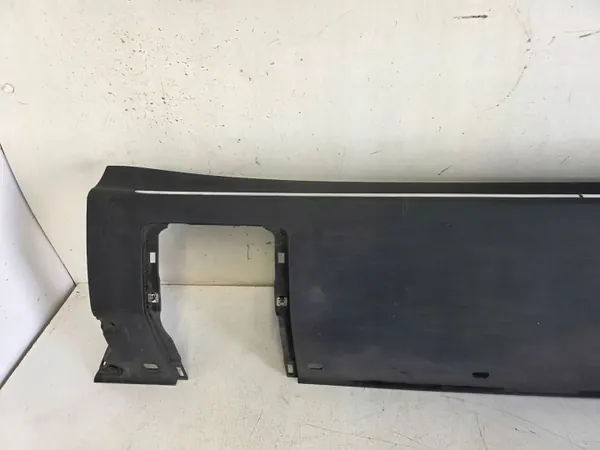 Protège-bas droit OEM A2936980200 Mercedes image 10