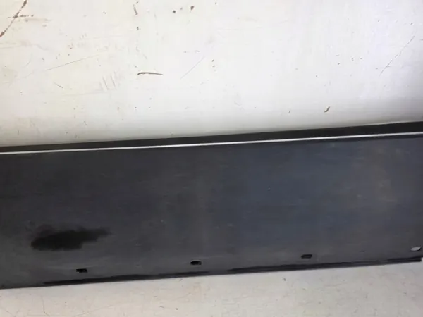 Protège-bas droit OEM A2936980200 Mercedes image 9
