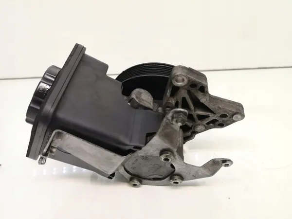 Bomba de dirección OEM 6760956 para BMW 5 E60 image 5