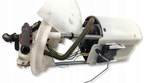 Pompe à carburant OEM DDB5641 pour KIA Stinger 3.3 GDI image 2
