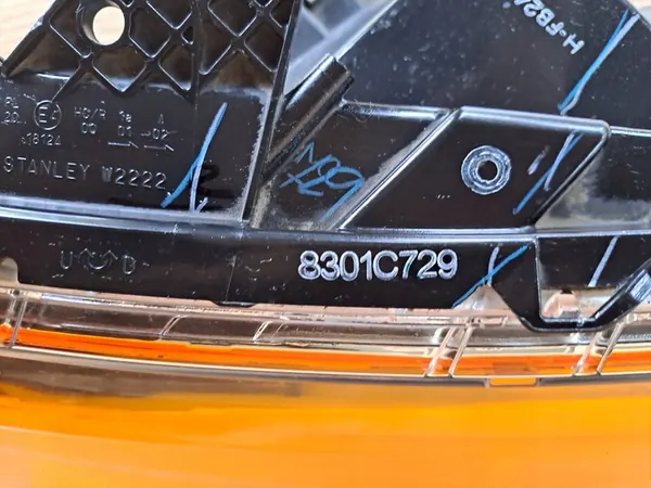 Faros Izquierdo Mitsubishi L200 2014+ OE image 5