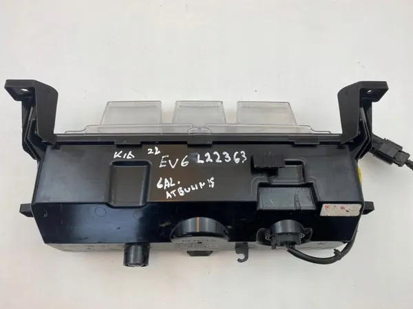 Feu de recul Kia EV6 OEM DAL27903 - Occasion image 6