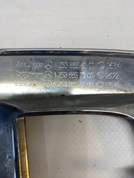 Framstötars Chrome Trim Mercedes GLC W253 OEM A2538856900 image 7