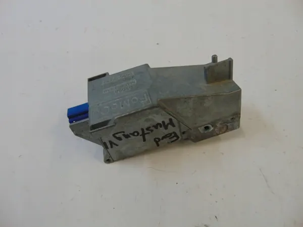 Ford Mustang VI Ohjauslukko OEM 8M513F880 image 2
