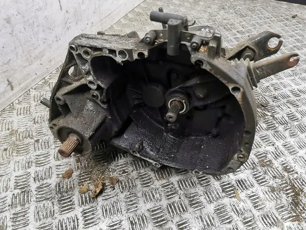 Manuaalivaihteisto Renault Scenic I 2001 image 5