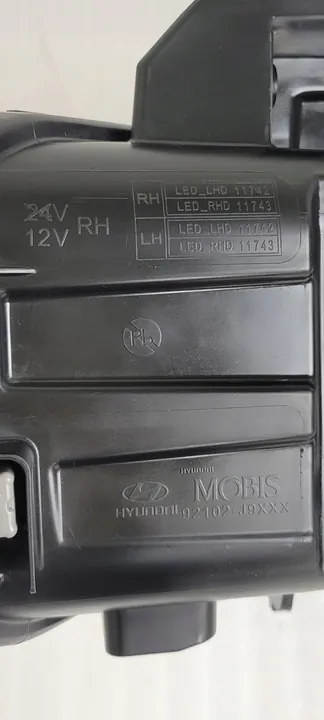 Faros delanteros derecho Hyundai Kona I 2017- 92102-J9100 image 10