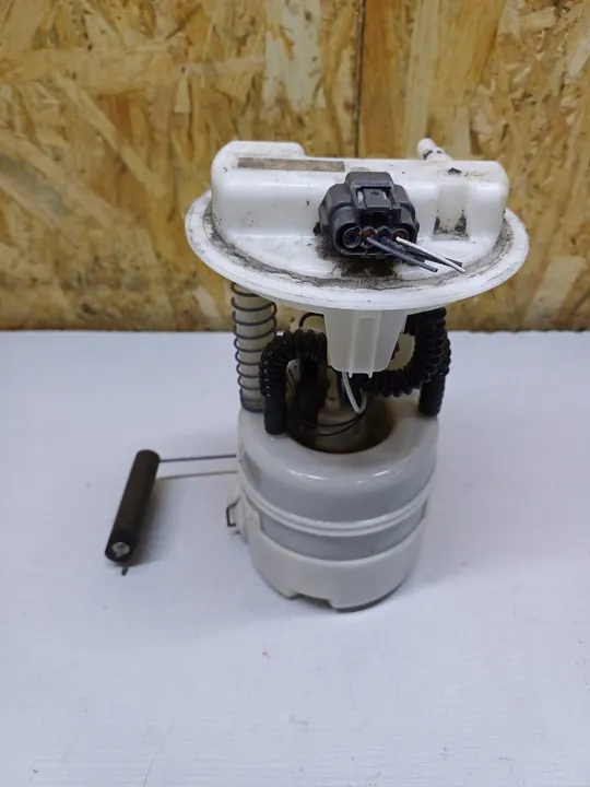 Polttoainepumpun Kelluva Renault Clio III 1.2 16V 8200727740 image 3