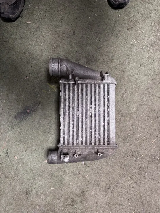 Intercooler droit Audi A4 B6 2.5 TDI 8E0145806E OE image 2