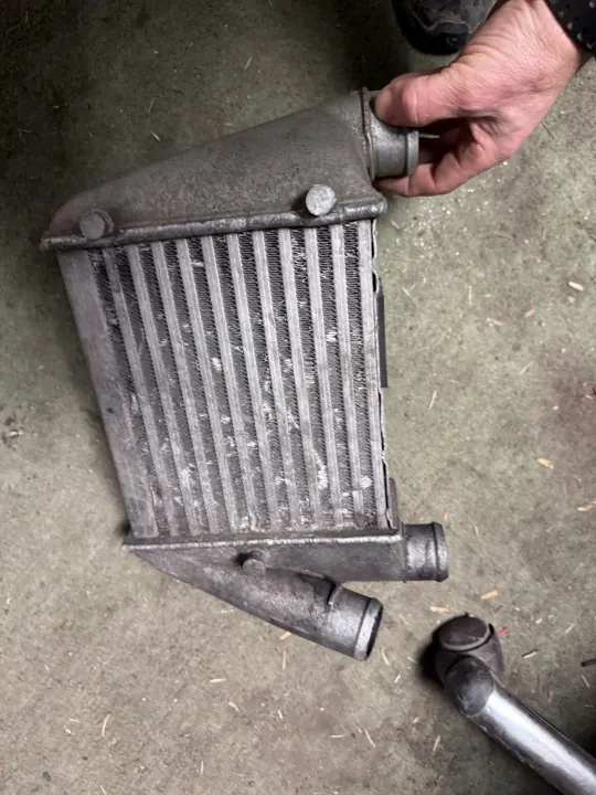 Intercooler droit Audi A4 B6 2.5 TDI 8E0145806E OE image 3