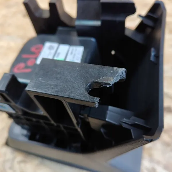 Reposabrazos central OEM 6F0864207D para VW Polo image 6