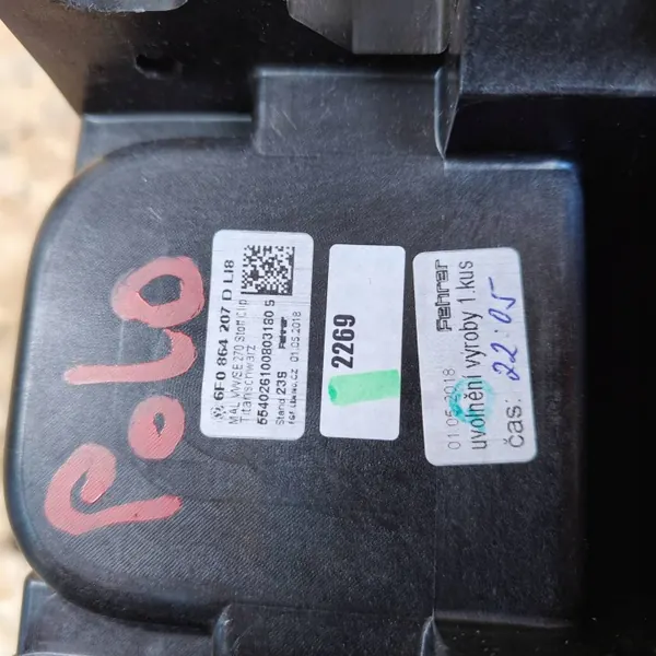 Reposabrazos central OEM 6F0864207D para VW Polo image 8