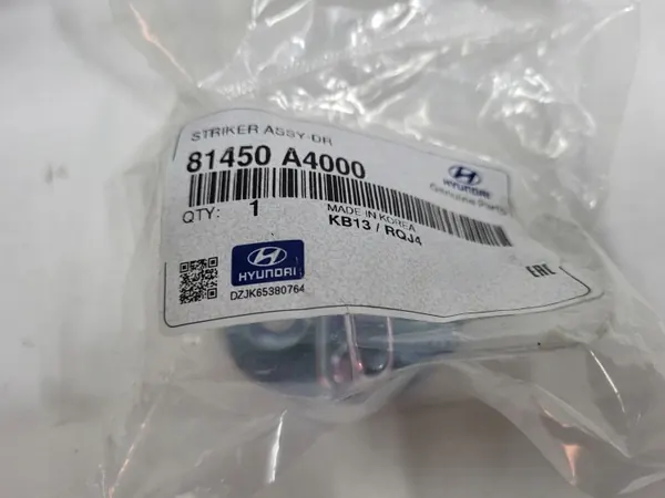Kofferbakslot Hyundai Kona OEM 81230J9000 - Gebruikt image 4