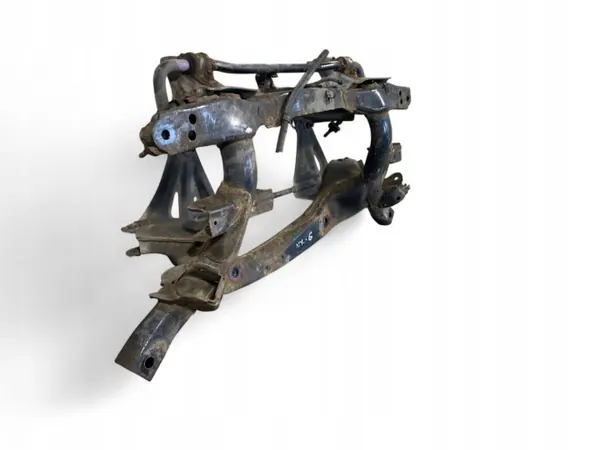 Lexus NX Hinterachsträger OEM UTO78209 - Gebraucht image 8