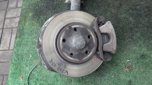 MCPERSON DÄMPARE FJÄDER VÄNSTER FRAM MERCEDES W212 A2123208738 image 2