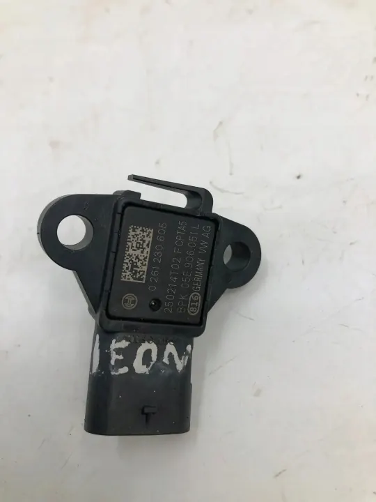 SEAT LEON Ilmanpaineanturi OEM 05E906051 image 2