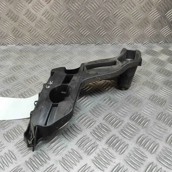 Scivolo posteriore sinistro paraurti AUDI A6 2.0L diesel 2022 4K5807393 image 2