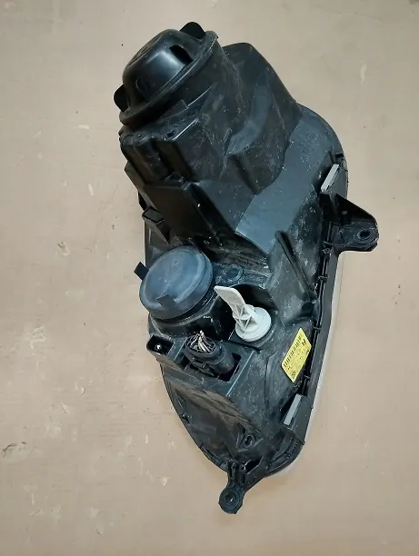 Oikea Ajovalo VW Golf V HB 1K6941006N image 3