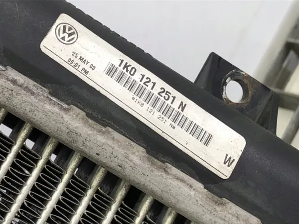 Begagnat vattenkylare OEM 1K0121251N för Audi A3 8P image 4