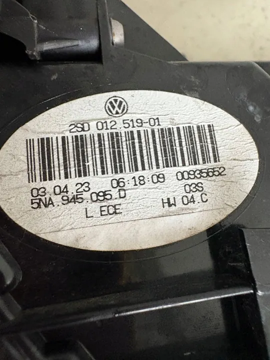 Luz trasera izquierda VW Tiguan 5NA945095D image 5