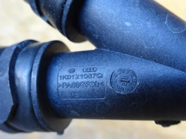 AUDI A1 1.0 TFSI Vesisuodatin image 3