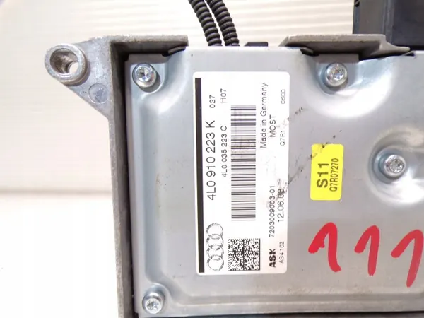 Radioversterker Audi Q7 4L OEM 4L0910223K image 4