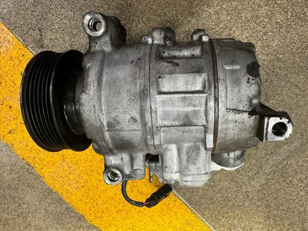 Compresseur AC Audi A4 B6 B7 DENSO DCP02038 6SEU14C image 4